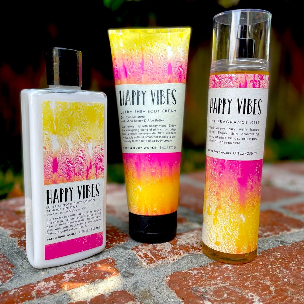 Bath and Body Works Happy Vibes set!
